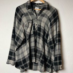 Black and White Plaid BDG x Urban Outfitters Flannel